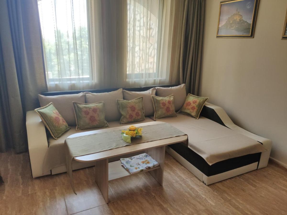 Jacky'S Apartament - Апартамент В Свети Влас Kültér fotó
