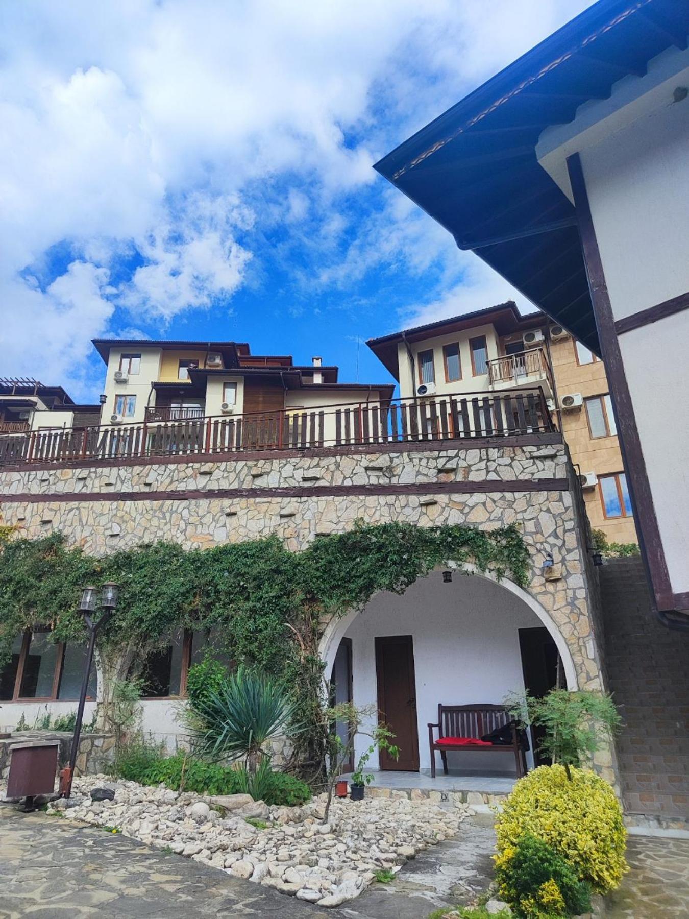 Jacky'S Apartament - Апартамент В Свети Влас Kültér fotó